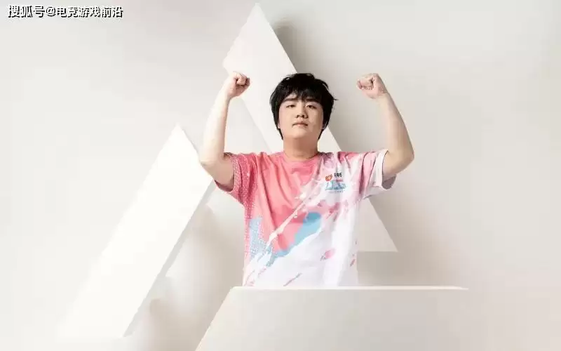 7月11号电竞游戏前沿:AL vs BLG 、最高KDA榜出炉、Ruler中文流采访、Knight和Shanks合照、TEC淘汰、XLG出局 7月11号电竞游戏前沿:AL vs BLG 、最高KDA榜出炉、Ruler中文流采访、Knight和Shanks合照、TEC淘汰、XLG出局