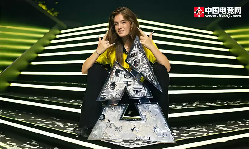 震惊！Vitality美女经理离职内幕曝光 