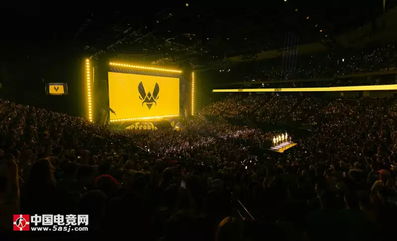 Vitality王朝还能走多远?shox深度解析:2025年他们仍可冲击四大神迹! Vitality王朝还能走多远?shox深度解析:2025年他们仍可冲击四大神迹!