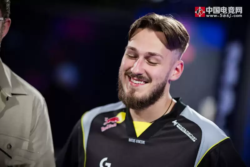 电竞传奇jL退役真相:从Major MVP到 电竞传奇jL退役真相:从Major MVP到