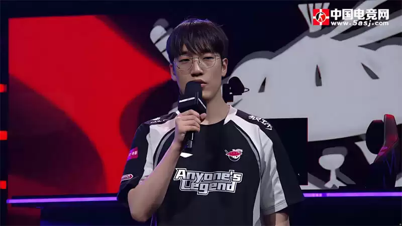 野王觉醒！Tarzan赛后独家解密：3-0碾压BLG的野区统治秘诀，放话T1