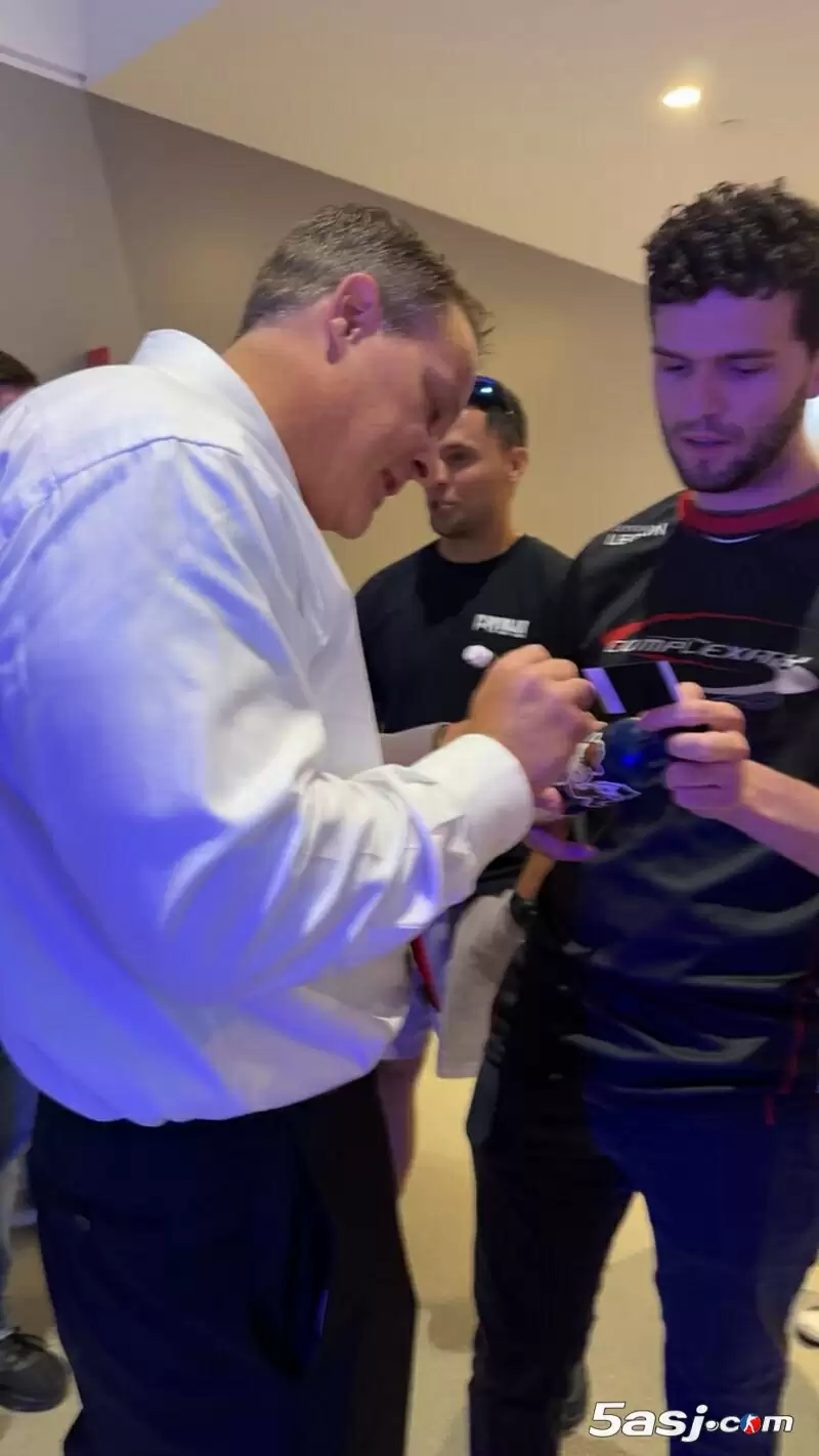 Complexity老板Jason Lake盛赞奥斯汀Major:北美CS热情依旧 Complexity老板Jason Lake盛赞奥斯汀Major:北美CS热情依旧