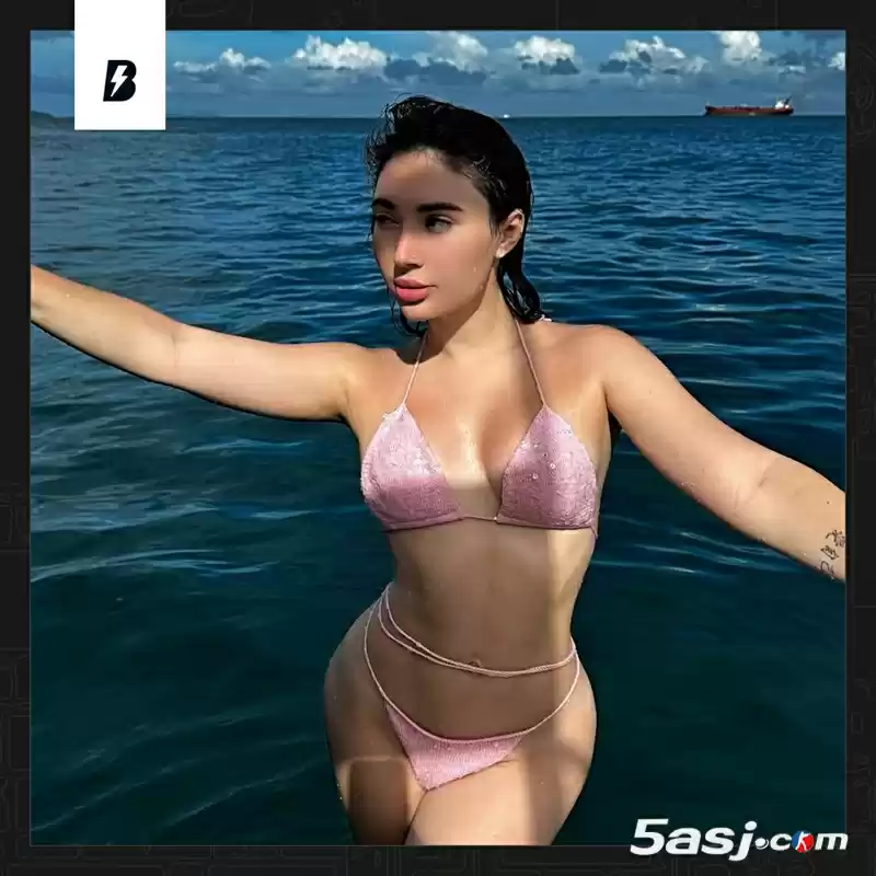 s1mple与俄罗斯主播Ekatze007恋情疑云:FaZe选手Major期间亲密互动引猜测 s1mple与俄罗斯主播Ekatze007恋情疑云:FaZe选手Major期间亲密互动引猜测