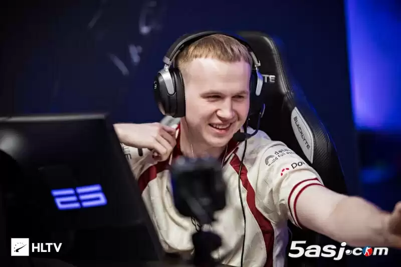 《Snake&Banter》锐评BLAST奥斯汀Major：CNCS双星闪耀、tN1R崛起、赛制争议与北美CS陨落