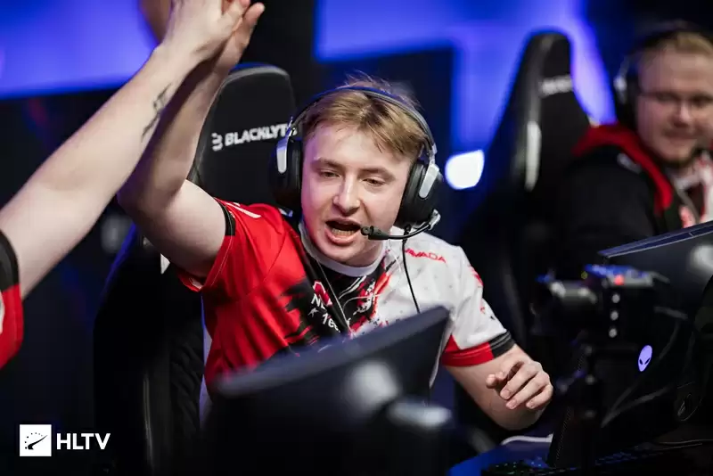 1eeR赛后专访:Nemiga逆转LVG晋级2-1组 白俄罗斯指挥直言上海RMR失利让我们成长 1eeR赛后专访:Nemiga逆转LVG晋级2-1组 白俄罗斯指挥直言上海RMR失利让我们成长