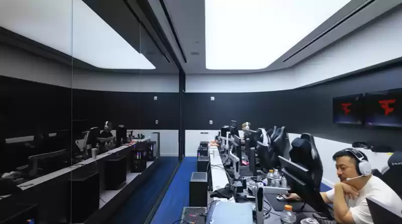 FaZe战队karrigan带你看德克萨斯集训基地!奥斯汀Major备战全记录 FaZe战队karrigan带你看德克萨斯集训基地!奥斯汀Major备战全记录