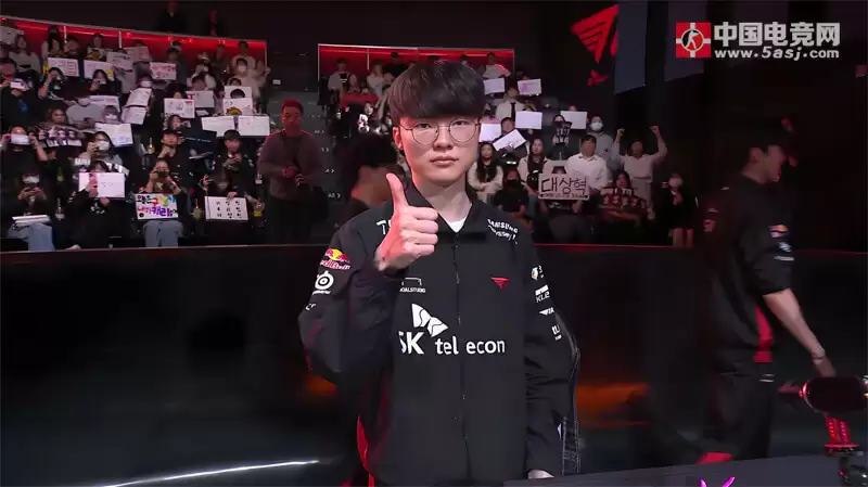 Faker赛后专访:MSI是成长舞台 目标永续方能登顶 Faker赛后专访:MSI是成长舞台 目标永续方能登顶