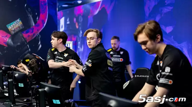 FL4MUS回应VP下放:感谢俱乐部与粉丝 称 FL4MUS回应VP下放:感谢俱乐部与粉丝 称