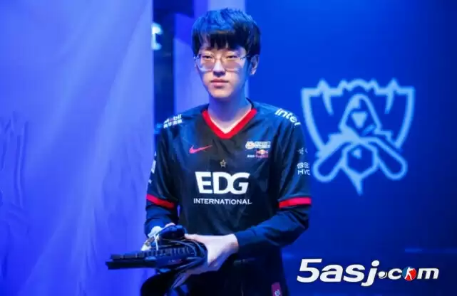 Scout赔偿EDG 3341万事件解析 