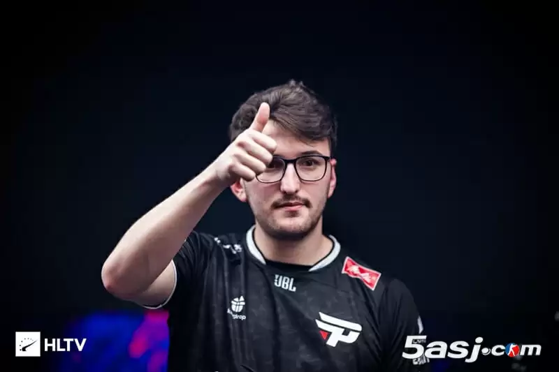 paiN队长biguzera谈Major半决赛溃败:队伍集体失常 压力致Mirage崩盘 paiN队长biguzera谈Major半决赛溃败:队伍集体失常 压力致Mirage崩盘