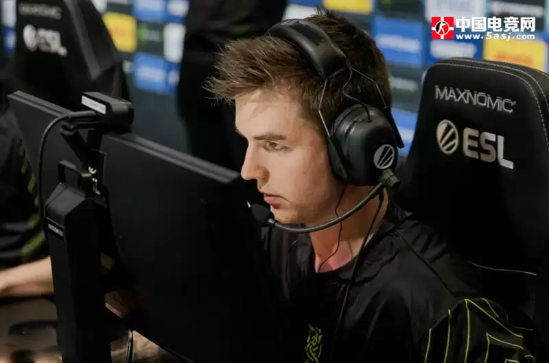 CS史上十大顶级身价转会榜单：s1mple居然是最不值钱的那个