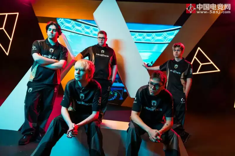 群星璀璨！2025电竞世界杯EMEA赛区《无畏契约》代表队荣耀集结 EWC官方分享定妆照