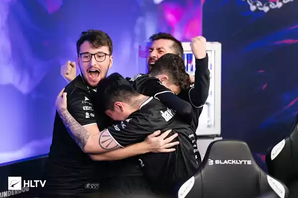 BLAST.tv奥斯汀Major精选照片集 - Vitality夺冠 中国战队 TheMongolZ 精彩瞬间