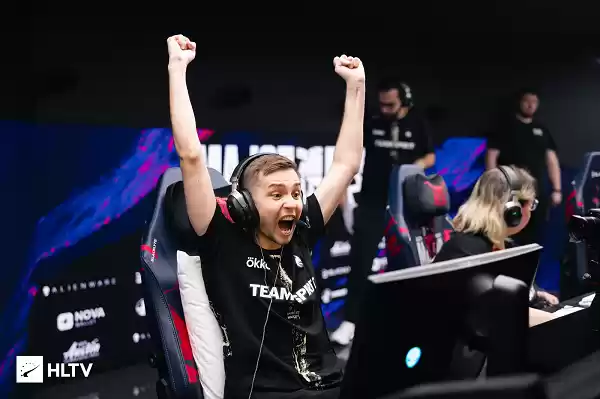 BLAST.tv奥斯汀Major精选照片集 - Vitality夺冠 中国战队 TheMongolZ 精彩瞬间