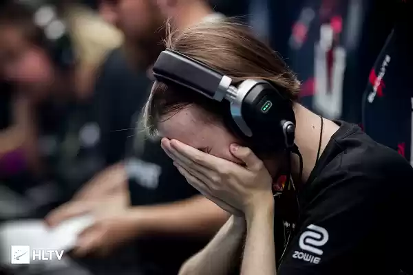 BLAST.tv奥斯汀Major精选照片集 - Vitality夺冠 中国战队 TheMongolZ 精彩瞬间