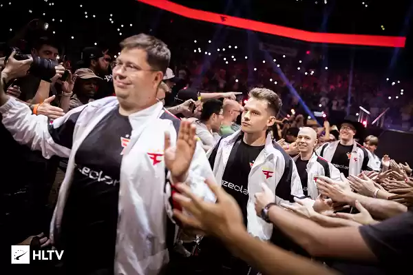 BLAST.tv奥斯汀Major精选照片集 - Vitality夺冠 中国战队 TheMongolZ 精彩瞬间