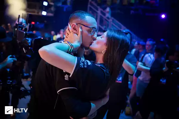 BLAST.tv奥斯汀Major精选照片集 - Vitality夺冠 中国战队 TheMongolZ 精彩瞬间