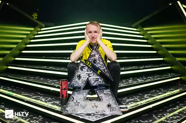 BLAST.tv奥斯汀Major精选照片集 - Vitality夺冠 中国战队 TheMongolZ 精彩瞬间