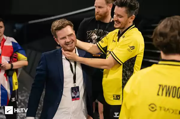 BLAST.tv奥斯汀Major精选照片集 - Vitality夺冠 中国战队 TheMongolZ 精彩瞬间