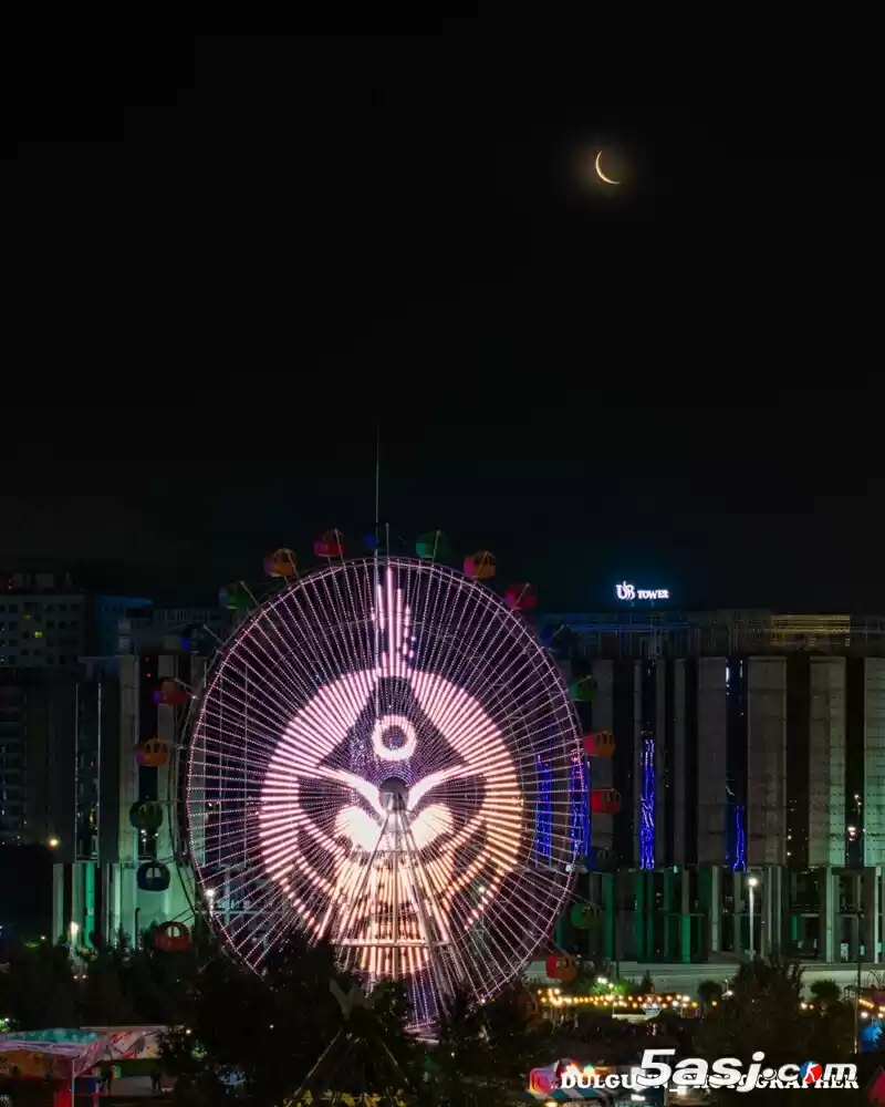 The MongolZ巨型LOGO闪耀乌兰巴托摩天轮 亚洲CS历史最佳战绩战队获家乡力挺