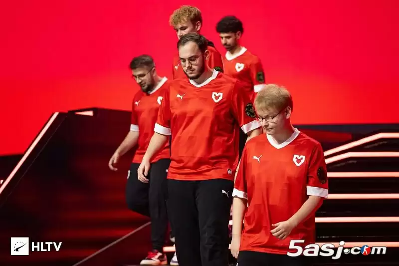 Spinx：MOUZ击败Spirit晋级Major半决赛，目标证明仍是顶级战队