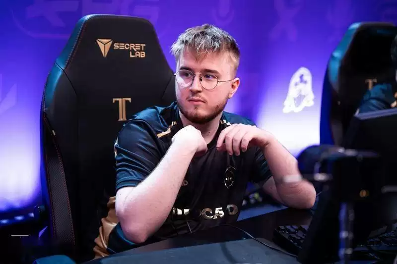 Major后就想跑，指挥自曝离队倒计时！Wildcard阵容地震内幕曝光 