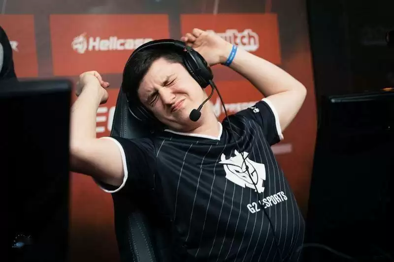 访谈:130欧月薪到Major冠军!apEX自曝法国CS圈最黑暗规则 访谈:130欧月薪到Major冠军!apEX自曝法国CS圈最黑暗规则