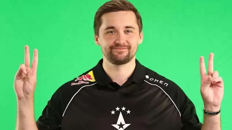 HooXi独家爆料：退役后必执教鞭，ZywOo才是CS真GOAT！ 