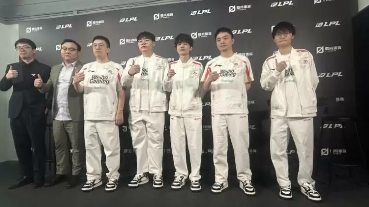 WBG斩获首胜 赛后群访Tian放话：