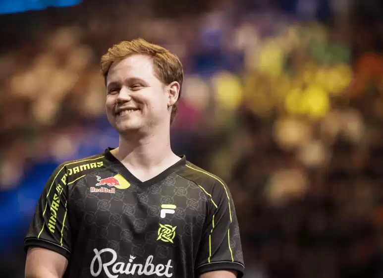 IEM科隆2025：新老对决—从17岁新星到35岁传奇的世代碰撞！