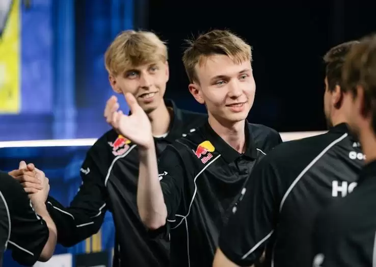 IEM科隆战报：Astralis 2-0 B8晋级胜者组 丹麦豪门展现统治力 