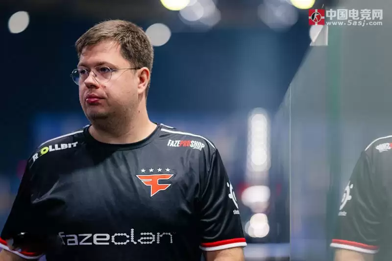 【深度】karrigan谈FaZe战队的重生之路：惩罚与救赎的哲学