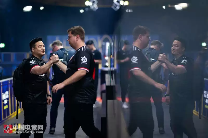 【深度】karrigan谈FaZe战队的重生之路：惩罚与救赎的哲学