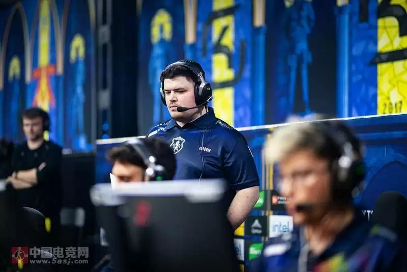 专访Liquid新帅flashie：不当独裁者，但要教会明星们打团队CS 