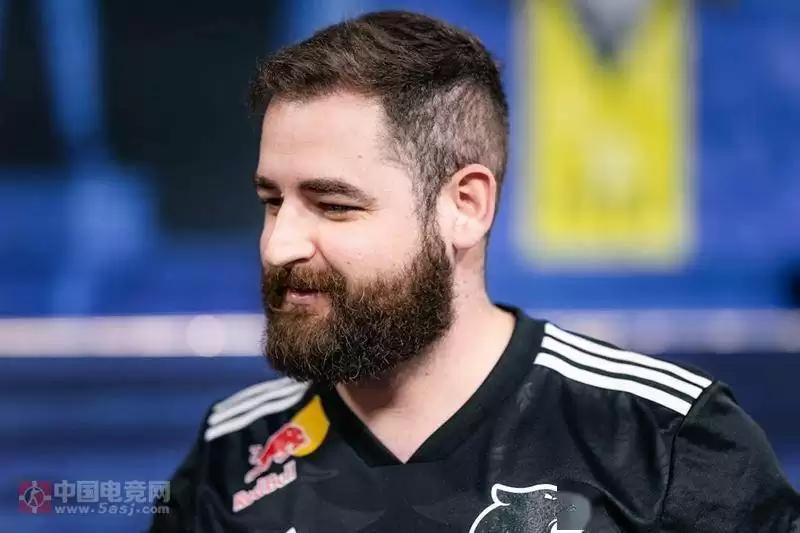 双指挥体系亮相！FURIA科隆站将测试Overpass新战术