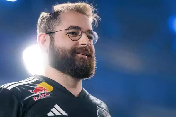 双指挥体系亮相！FURIA科隆站将测试Overpass新战术