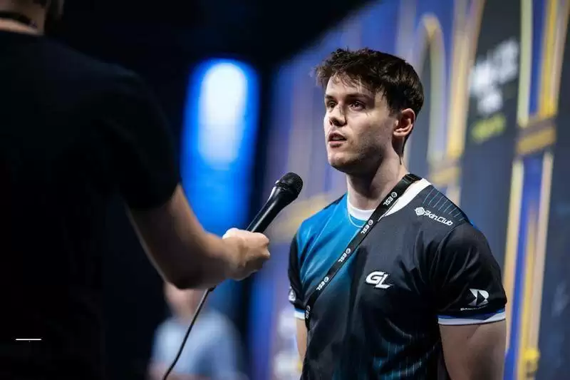  瑞典老将REZ的破局宣言：从八强魔咒到冠军野望 