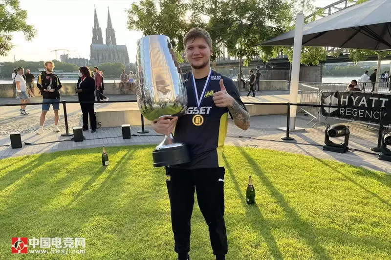 IEM科隆历史巅峰时刻：盘点那些闪耀‘CS圣殿’的传奇选手