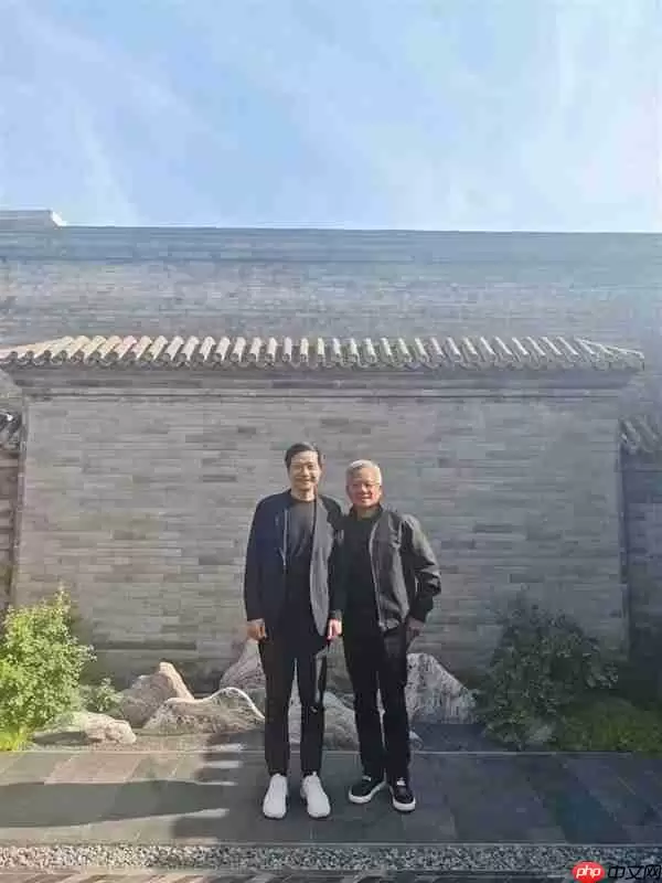 黄仁勋称中美AI研究交流至关重要：点赞中国AI开源