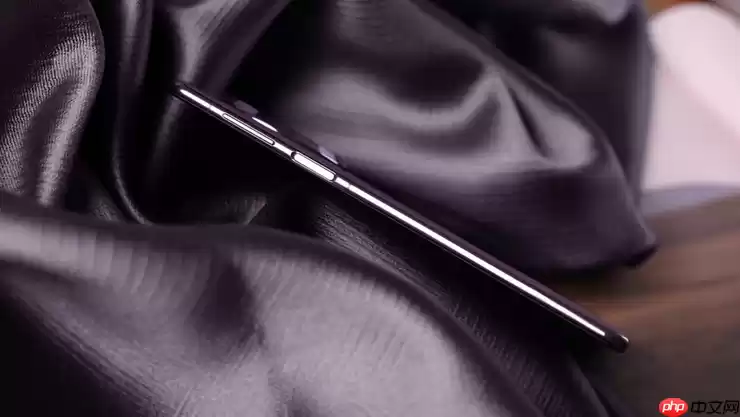 暑期旅行折叠屏怎么选？华为Mate X5超值礼遇等你来享