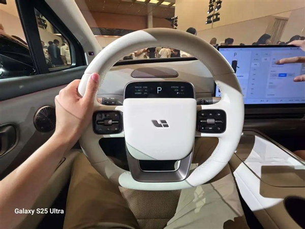别被理想i8造型迷惑了 VLA才是重头戏