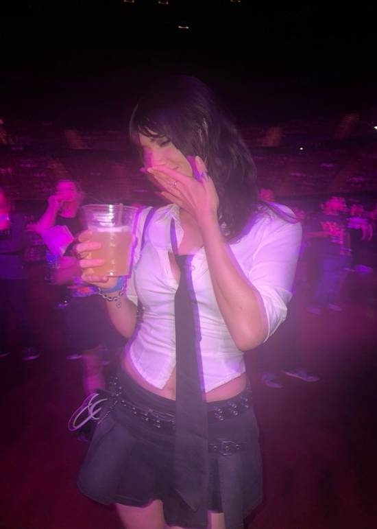 美国coser的隐形女vs银影侠：这身材果然是洋妞天菜