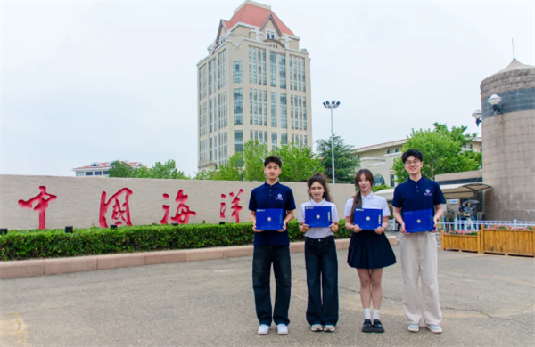 全网最浪漫的大学录取通知书：含一枚装着南极海水的水滴吊坠