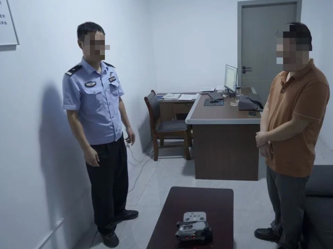 男子“黑飞”无人机直播拍摄通用机场及政府大楼：没收设备、罚款
