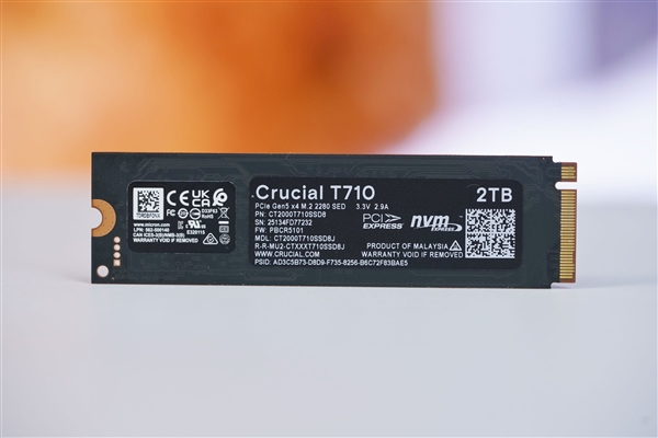 英睿达速度最快的Gen5 SSD