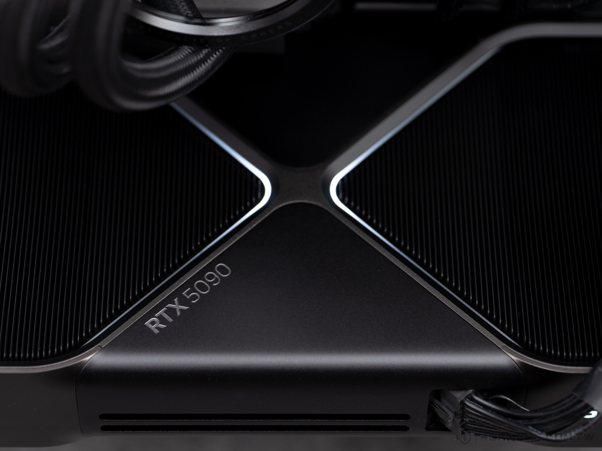 RTX 5090