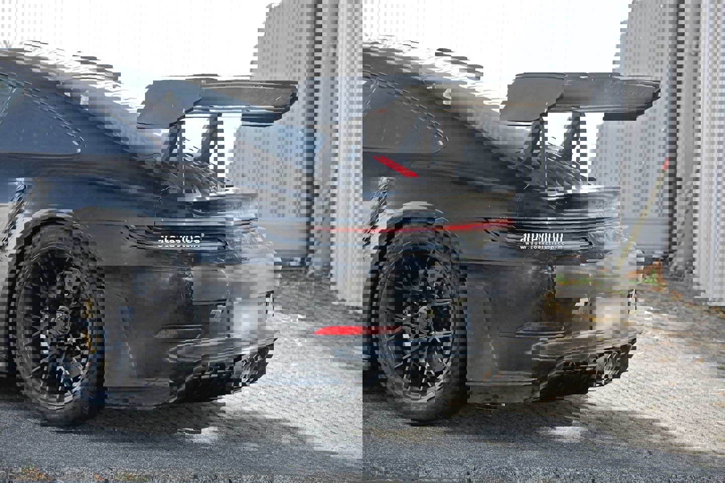 2026 款保时捷 911 GT3 RS 原型曝光：动力系统换血，赛道体验升级