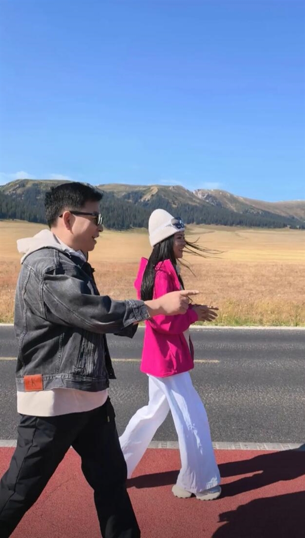 女网红在新疆偶遇余承东：称她的问界M9被牛撞了个坑