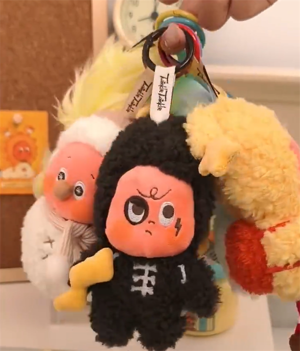 热度反超Labubu