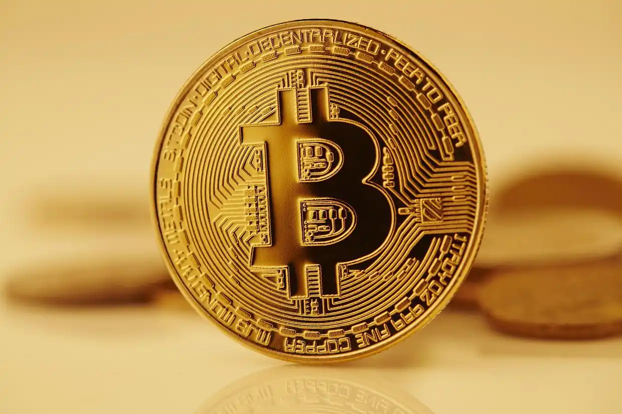 比特币现在多少钱一枚？查看实时价格app推荐 - 菜鸟下载
